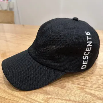 DESCENTE 데상트 골프 캡 모자 새상품급