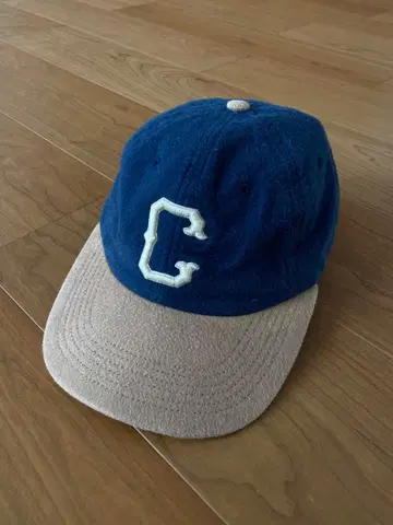 USA제 차리앤드코 C 로고 자수 네이비 베이지 투톤 캡