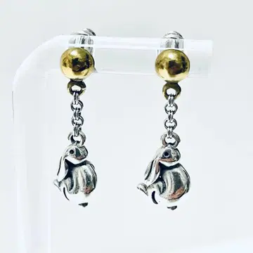 카스우 공방 달과 토끼의 귀걸이(귀뚫음) 세트(양쪽 귀용)