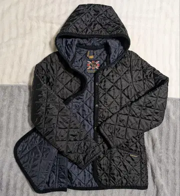 LAVENHAM 블랙 38 퀼팅 자켓 블랙 x 네이비