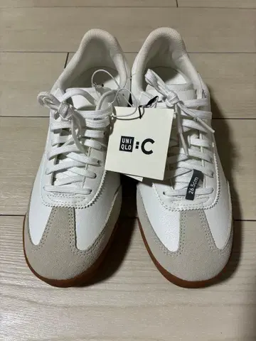 유니클로c 스웨이드 콤비네이션 스니커즈