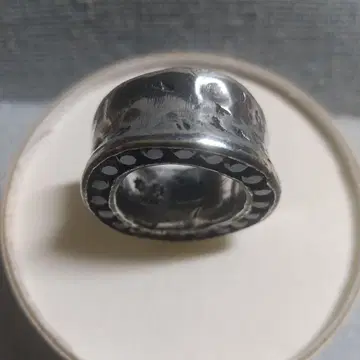 e.m. 반지 양면 블랙 지르코니아 약 9호