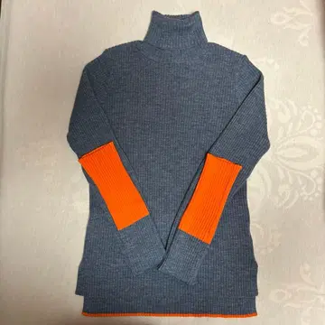 해린 도트 니트