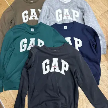 GAP 트레이닝복 세트