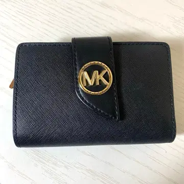 [ USED ] MICHAEL KORS 블랙 접이식 지갑