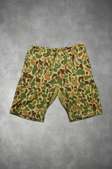 Champion 카모플라쥬 맨투맨 숏 팬츠 M 57-2-16