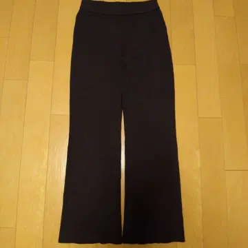 새상품급 두지엠 클라세 리브 팬츠 36 브라운 울 90%