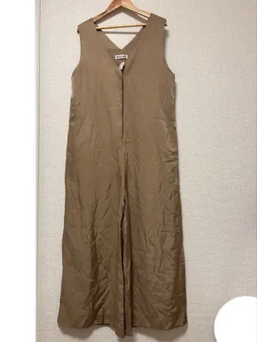 [ MILKFED. ] 브라운 슬리브리스 롱 원피스