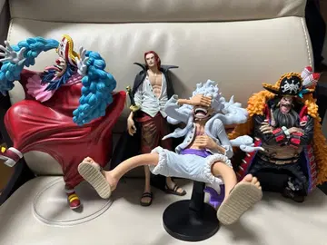 신 사황 피규어 세트