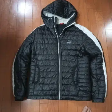 PUMA 퀼팅 나일론 자켓 블랙/화이트