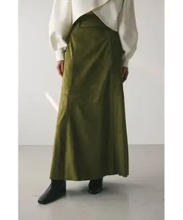 STYLEMIXER 페이크 스웨이드 패널 플레어 스커트 S 사이즈