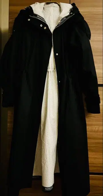 moncler 롱 기장 나일론 코트