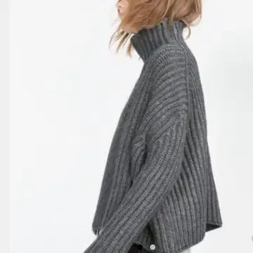 [ZARA] 리브 하이넥 루즈핏 숏 기장 스웨터 그레이