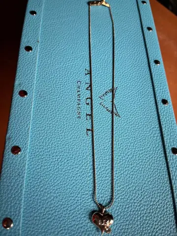 NINA RICCI 하트 목걸이 펜던트 액세서리 골드 계열