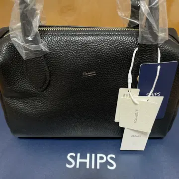 sips Beaure 블랙 가죽 숄더백