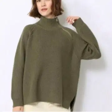 [ 새상품급 ] 맥피 지퍼 니트 카키