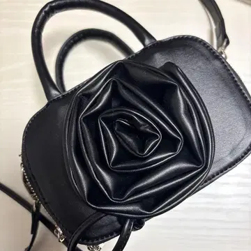 블랙 로즈 숄더백