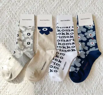 새상품 마리메꼬 양말 4켤레