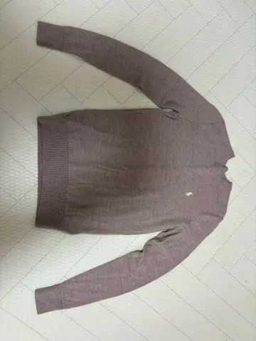 연한 보라색 100% 울 긴팔 스웨터