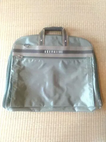 ACEVALISE 에이스발리즈 가먼트 백 올리브 그린