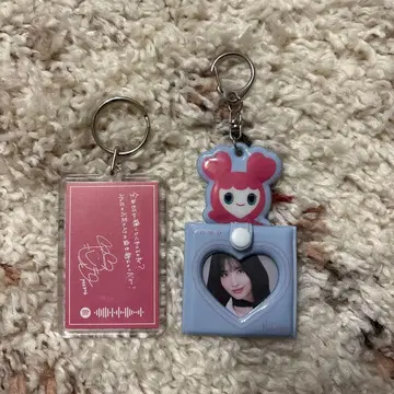 TWICE 모모 슬라이드 키링 팝업 2023