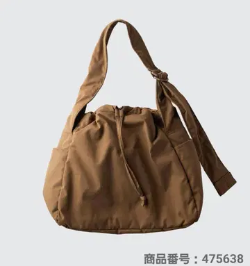 유니클로C 소프트 퍼피 숄더백 브라운