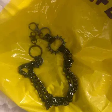 스파이크 포함 블랙 지갑 체인