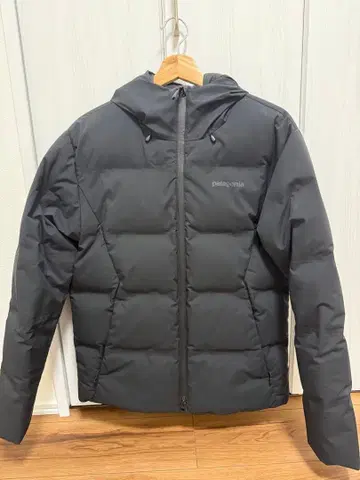 patagonia 잭슨 글레이셔 다운 자켓 블랙
