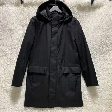 새상품급 유니클로 UNIQLO 하이브리드 다운 코트 블랙 S 사이즈