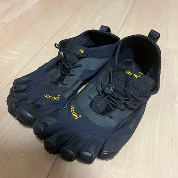 vibram 트레일 러닝화 25cm