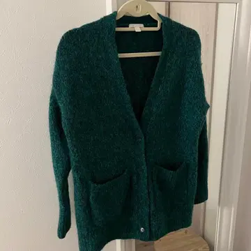 COS 알파카 울 가디건