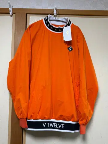 V TWELVE STAR XL 사이즈 오렌지 아우터