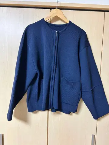 and me(almaDesign ) 네이비 니트 가디건