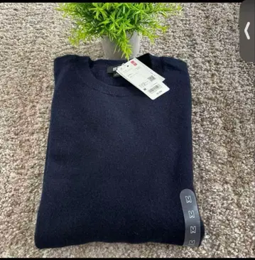 미사용 새상품 2025 모델 UNIQLO 캐시미어 쿨넥 스웨터