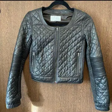 앙샹트망 가죽 자켓