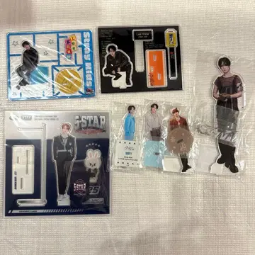 Lee Know 리노 아크릴 스탠드 7개 SET 미개봉 새상품! 스키즈