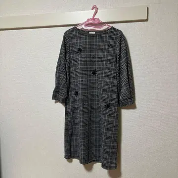 체크 무늬 7부 소매 무릎 기장 원피스