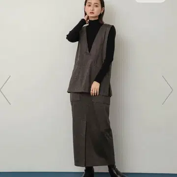 [ 새상품급 ] SENSE OF PLACE 저지 멜톤 V넥 베스트 셋업