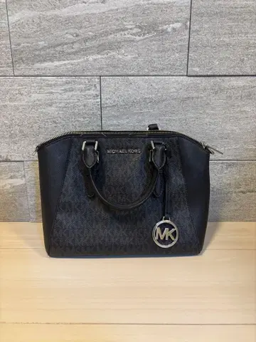 MICHAEL KORS 블랙 핸드백