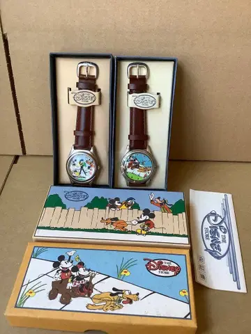 디즈니 손목시계 2개 세트 골동품