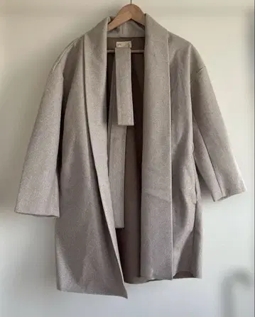 [ 미사용 새상품 ] 나노 유니버스 베이지 판초 케이프 코트