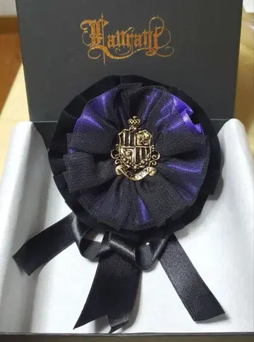 Revo Laurant 로제트 브로치 Soundhorizon