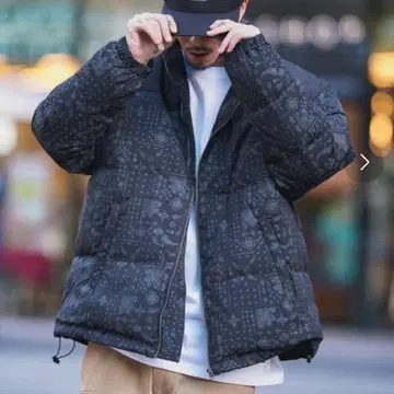 subciety 다운 자켓 페이즐리 무늬 반다나 패턴 L 오버 사이즈