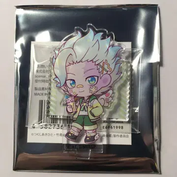 메이드 인 어비스 몽환룩 팝업스토어 베라프 아크릴 스탠드