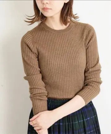 이에나 6x3 리브 크루넥 풀오버