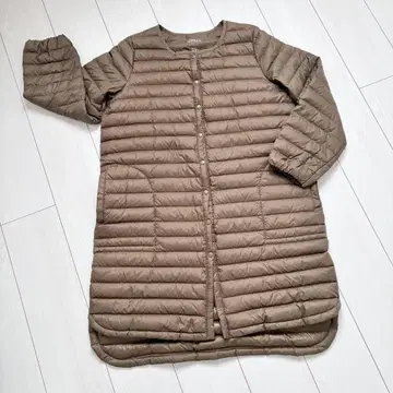 [컨디션 최상] OMNES 라이트 다운 코트 브라운 사이즈 2 경량 롱