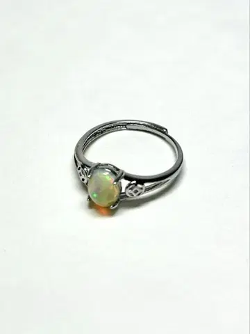 [ 새상품 미사용 ] 오사카 간사이 만박 예멘 오팔 반지 링 코먼즈