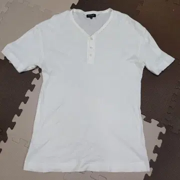 폴 스미스 화이트 V넥 티셔츠 XL 일본제