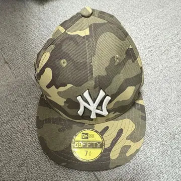 newera 카모플라쥬 캡