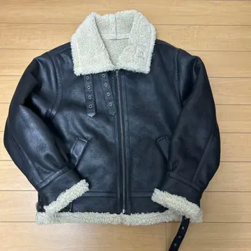 블랙 무스탕 자켓